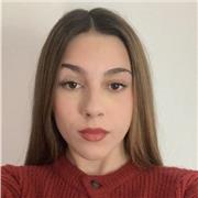 Hola! Soy Valeria y soy estudiante de Filología Hispánica. Doy clases particulares económicas de Lengua y literatura